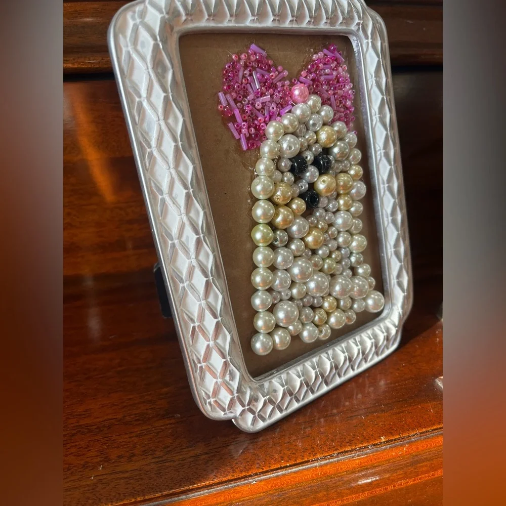 👻 Faux Pearl Ghost with Pink Beaded Bow